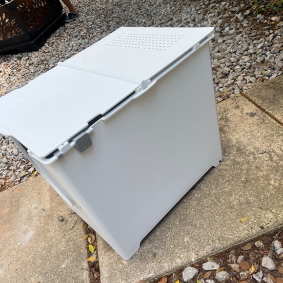 Modkat flip lid litter box - Picture 2 of 3